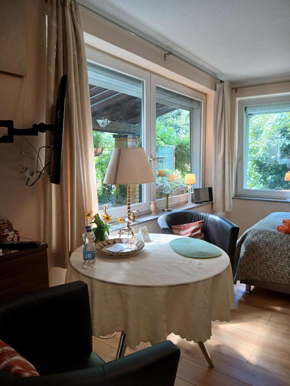 Gartenhaus Steffie Potsdam Buitenkant foto