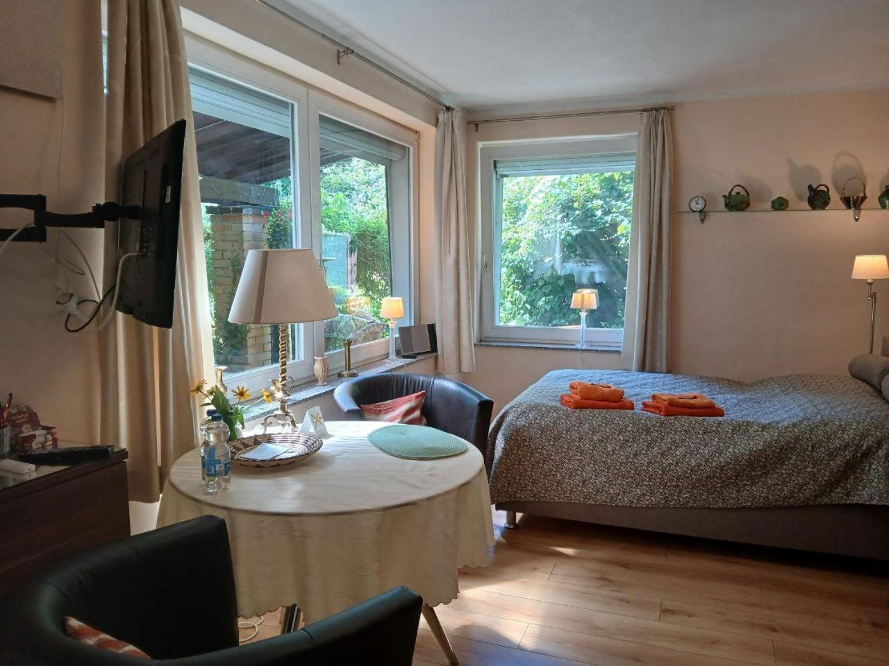 Gartenhaus Steffie Potsdam Buitenkant foto